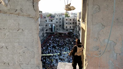 Doğu Guta’da yaşayan Suriyeliler, kimyasal saldırının yıl dönümünde hayatını kaybeden