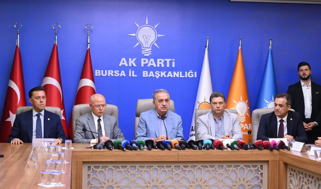 AK Parti’li Hayati Yazıcı, Bursa’da yaptığı konuşmada “Terörsüz Türkiye” sürecinin