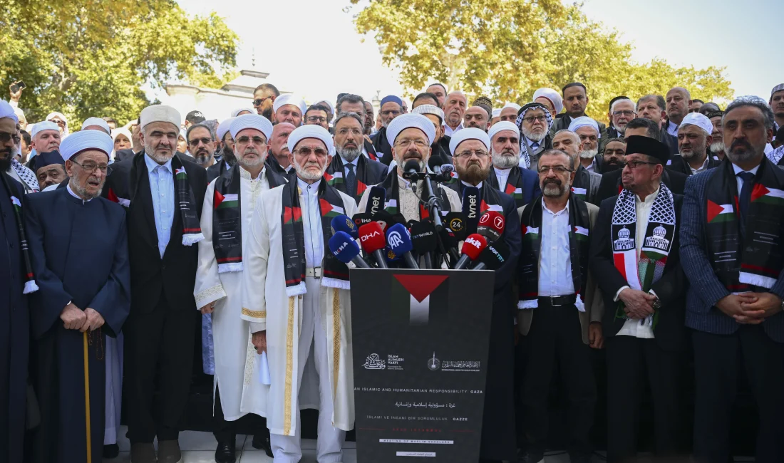 İstanbul’da başlayan “Gazze Konferansı”nda, Müslüman ülkelerin birlik olup işgale karşı