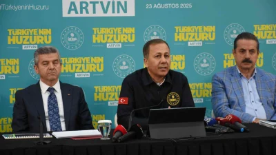 İçişleri Bakanı Ali Yerlikaya, Artvin’de düzenlenen “Türkiye’nin Huzuru Toplantısı” sonrası