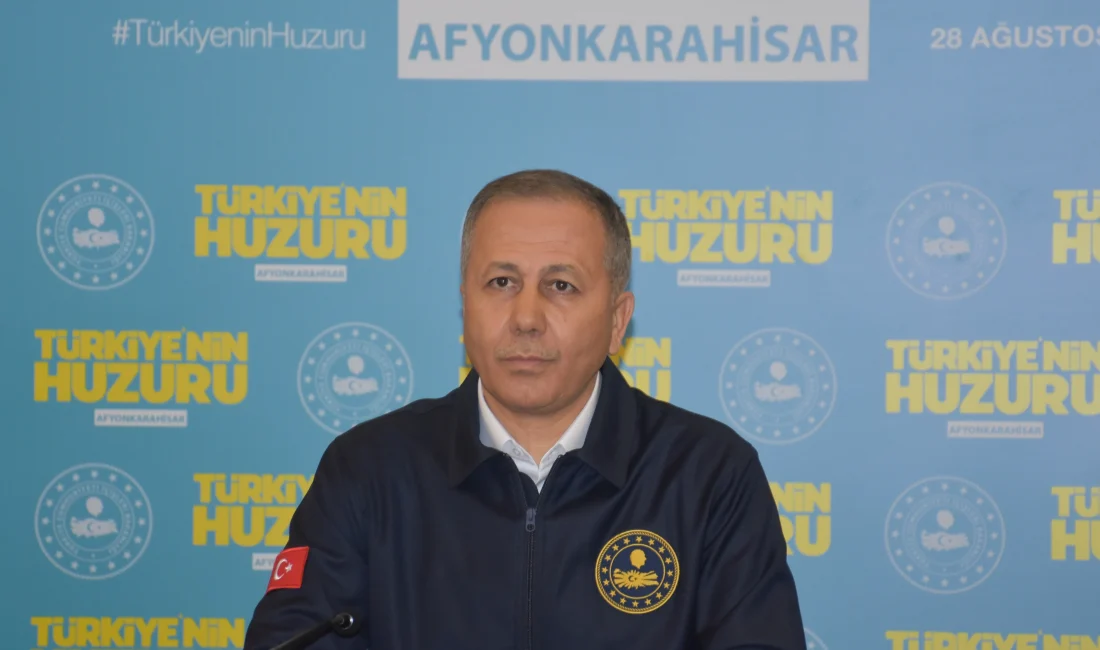 Bakan Yerlikaya: “Motosikletli suç çetelerine göz açtırmayacağız” İçişleri Bakanı Yerlikaya, motosikletle iş yeri kurşunlama ve tehdit olaylarına