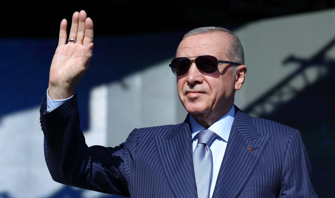 Cumhurbaşkanı Erdoğan: Türkiye ve Japonya’nın ortak çabaları küresel sorunlara çözüm olabilir Cumhurbaşkanı Erdoğan, Japonya’nın önde gelen gazetelerinden Nikkei Shimbun’da yayımlanan makalesinde