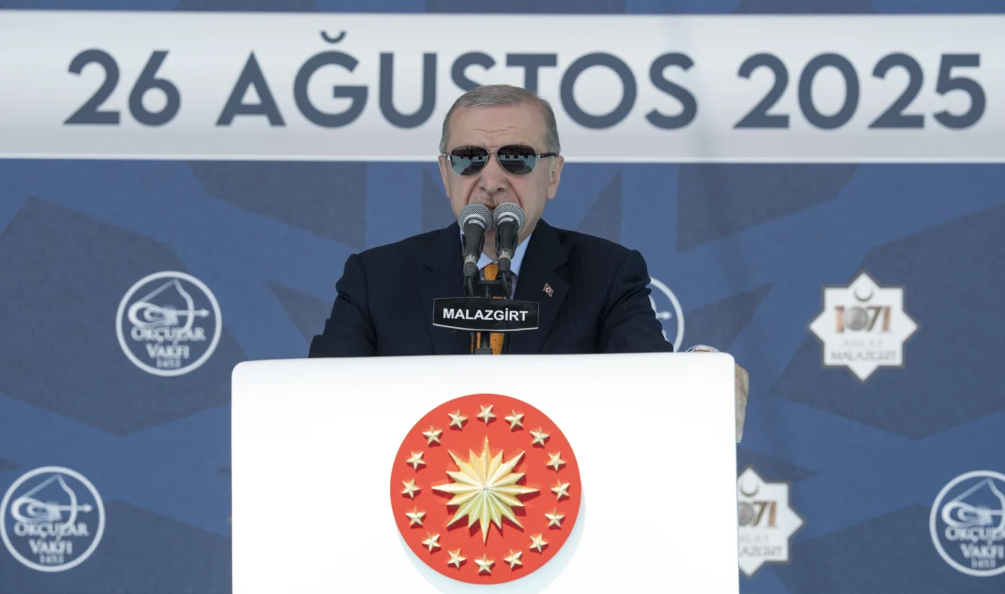 Cumhurbaşkanı Recep Tayyip Erdoğan, Malazgirt Zaferi’nin 954. yıl dönümü kutlamalarında
