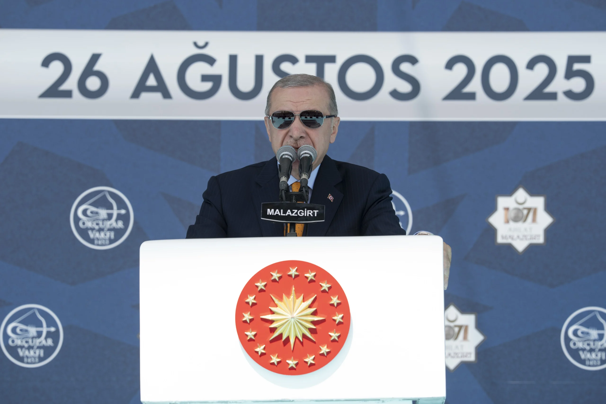 Cumhurbaşkanı Recep Tayyip Erdoğan, Malazgirt Zaferi’nin 954. yıl dönümü kutlamalarında