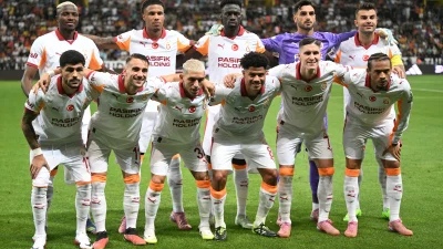 Galatasaray, Kayserispor’u 4-0 Mağlup Ederek 3’te 3 Yaptı Son şampiyon Galatasaray, Kayserispor’u deplasmanda 4-0 mağlup ederek Süper Lig’de