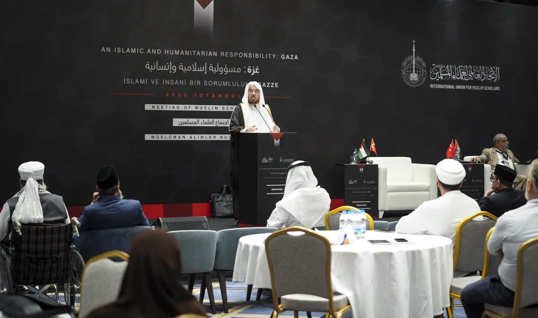 İstanbul’da düzenlenen “İslami ve İnsani Bir Sorumluluk: Gazze” konferansı, 50