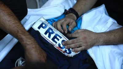 İsrail’in Gazze’ye düzenlediği saldırılarda öldürülen gazeteci sayısı 246’ya ulaştı.