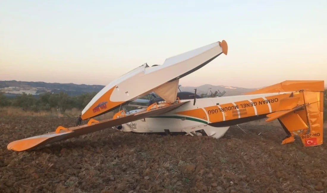 Muğla’da Yangın Söndürme Uçağı Tarlaya Zorunlu İniş Yaptı Aydın’daki yangına destek için havalanan söndürme uçağı, Muğla’da tarlaya zorunlu