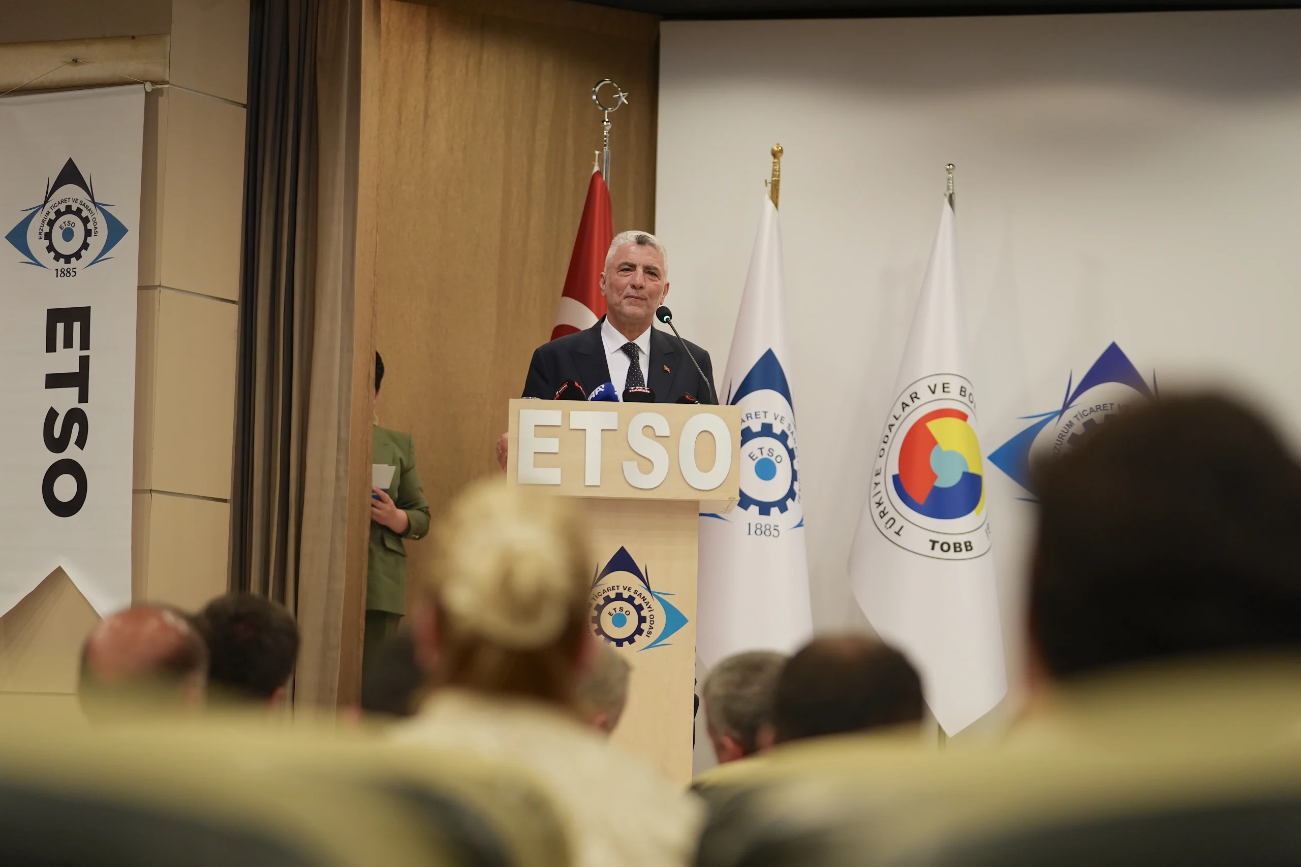 Ticaret Bakanı Ömer Bolat, Erzurum’da yaptığı konuşmada, Türkiye’nin 2024’te 390