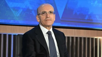 Hazine ve Maliye Bakanı Mehmet Şimşek, temmuzda enflasyonun düşüş trendine