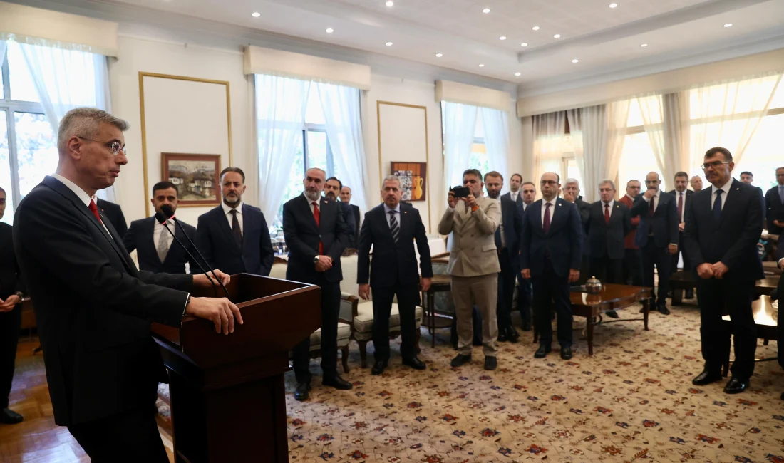 Bakan Memişoğlu: Türkiye ile Çin sağlık alanında işbirliğini artıracak Sağlık Bakanı Memişoğlu, Şanghay’daki temaslarında Türkiye ile Çin’in sağlık teknolojileri,