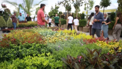 Sakarya’nın Sapanca ilçesinde düzenlenen uluslararası süs bitkileri ve peyzaj fuarı,