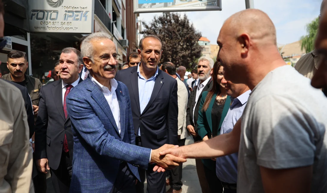 Bakan Uraloğlu: Kop Tüneli 2027’de açılacak, Bayburt-Gümüşhane Havalimanı 2025’te hizmette Bakan Abdulkadir Uraloğlu, Kop Tüneli’nde çalışmaların yüzde 77’ye ulaştığını belirterek