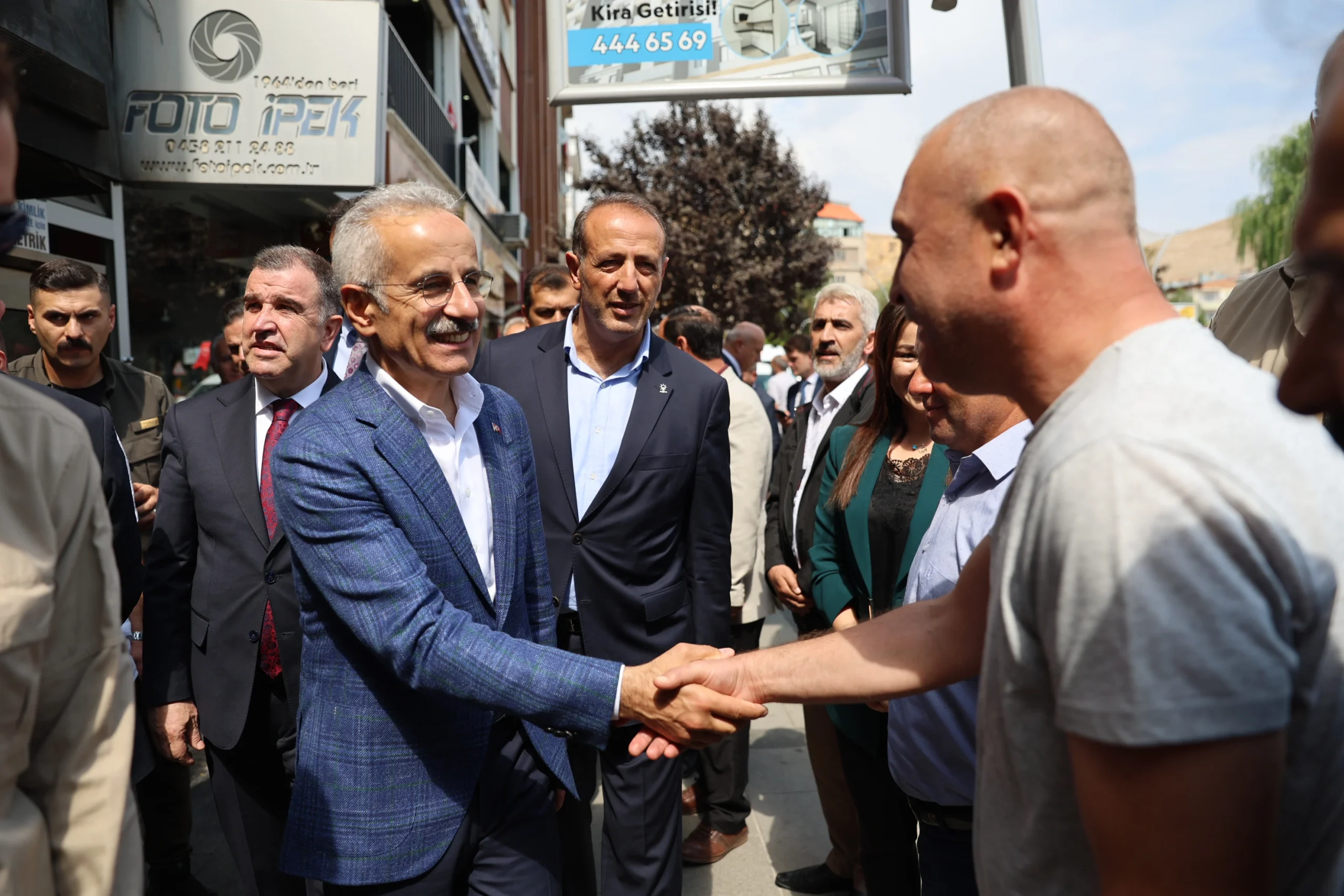 Bakan Abdulkadir Uraloğlu, Kop Tüneli’nde çalışmaların yüzde 77’ye ulaştığını belirterek