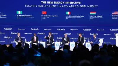 Enerji Bakanı Bayraktar, Türkiye’nin enerji talebinin önümüzdeki 30 yıl içinde