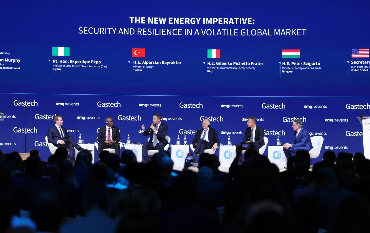 Enerji Bakanı Bayraktar, Türkiye’nin enerji talebinin önümüzdeki 30 yıl içinde