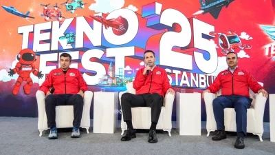 TEKNOFEST Nükleer Enerji Yarışması finalinde konuşan Bakan Kacır ve Bayraktar,