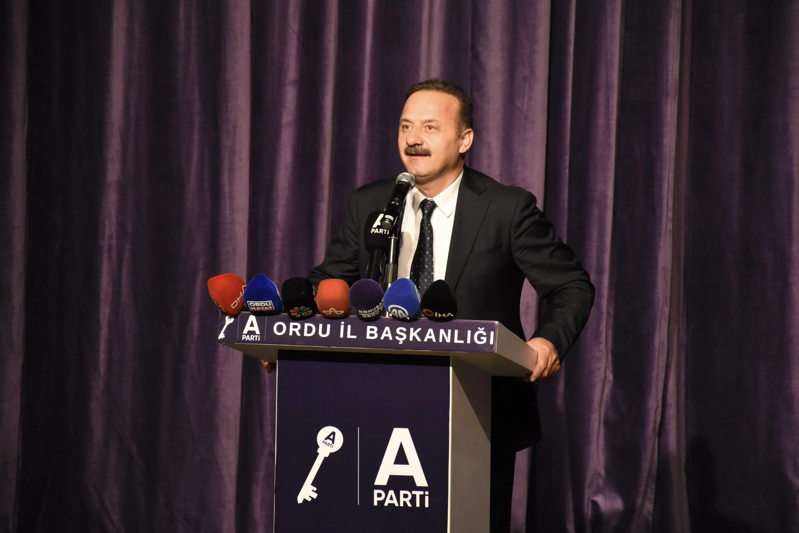 Anahtar Parti lideri Yavuz Ağıralioğlu, Ordu’da düzenlenen programda partisinin birinci