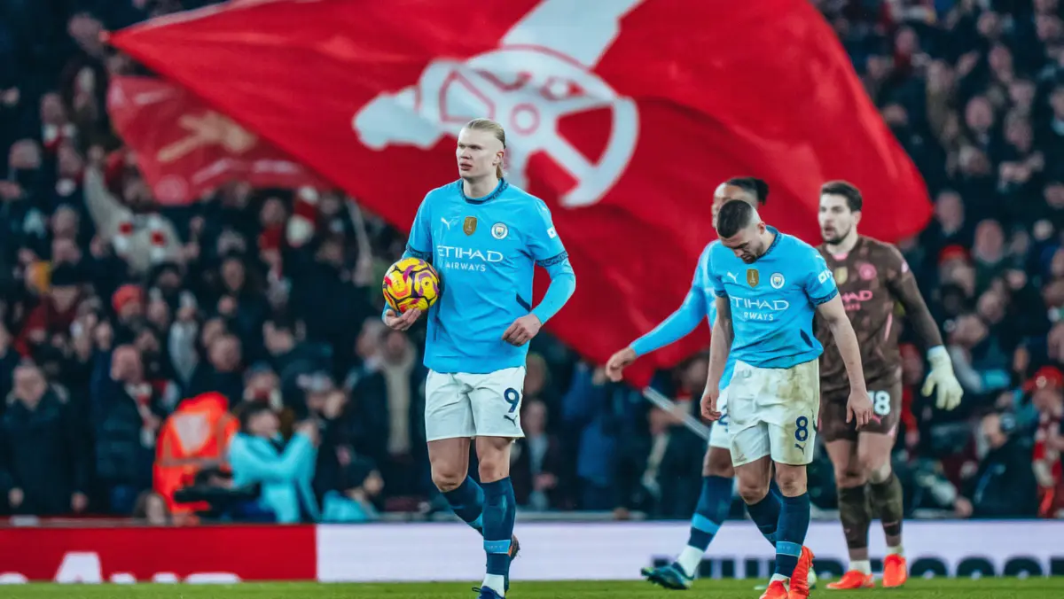 Premier Lig’de haftanın en kritik maçlarından biri sahne alıyor. Arsenal,