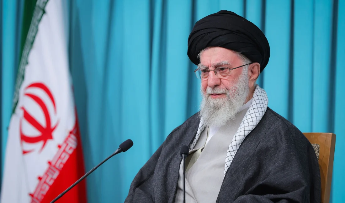 İran lideri Ayetullah Ali Hamaney, ABD ile yapılacak müzakerelerin İran’a