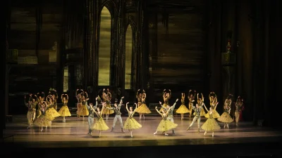 Dünyaca ünlü Bolşoy Bale ve Orkestrası, Kuğu Gölü başyapıtını İstanbul'da