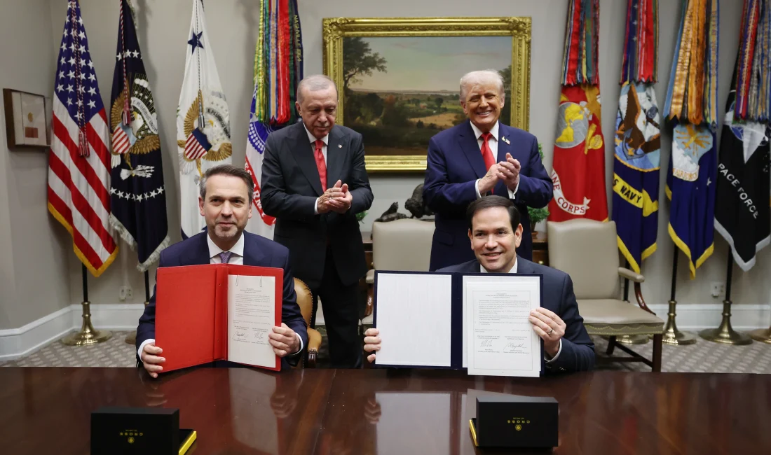 Enerji ve Tabii Kaynaklar Bakanı Alparslan Bayraktar, Türkiye ile ABD