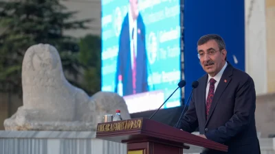 Cumhurbaşkanı Yardımcısı Yılmaz, Büyükelçilikler Resepsiyonu’nda yaptığı konuşmada sosyal konut, enflasyon