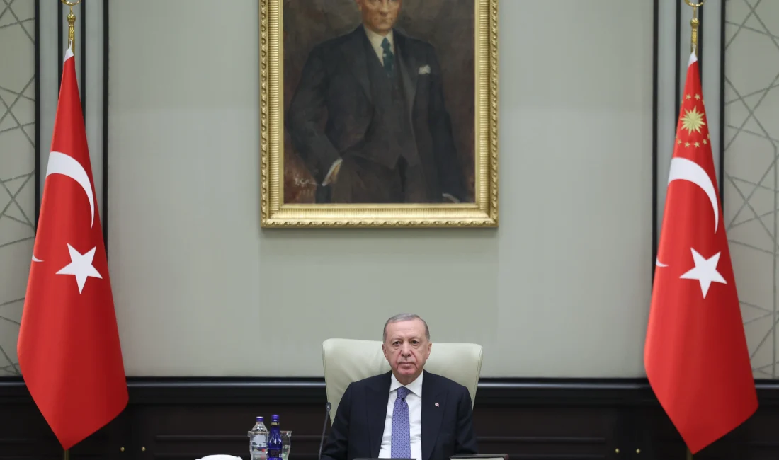 Erdoğan’dan Trump’ın Gazze Çabalarına Destek: “Adil Barış İçin Türkiye Hazır” Cumhurbaşkanı Erdoğan, Gazze’de ateşkes ve barış için ABD Başkanı Trump’ın