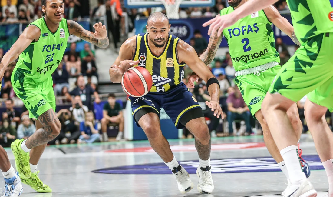 Türkiye Sigorta Basketbol Ligi’nde sezonun ilk haftasında TOFAŞ, güçlü rakibi