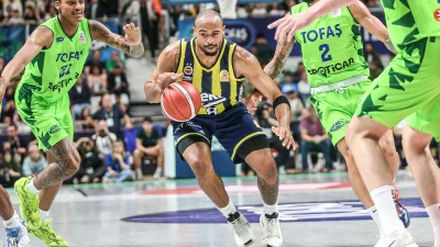 Türkiye Sigorta Basketbol Ligi’nde sezonun ilk haftasında TOFAŞ, güçlü rakibi