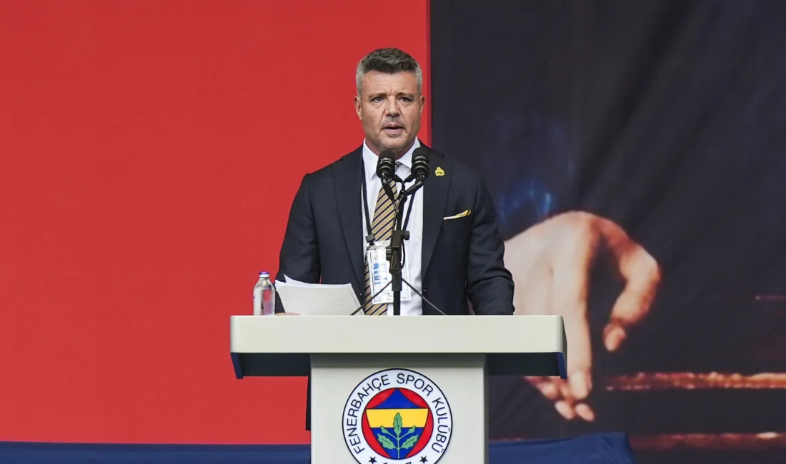 Fenerbahçe başkan adayı Sadettin Saran, seçimli genel kurulda yaptığı konuşmada
