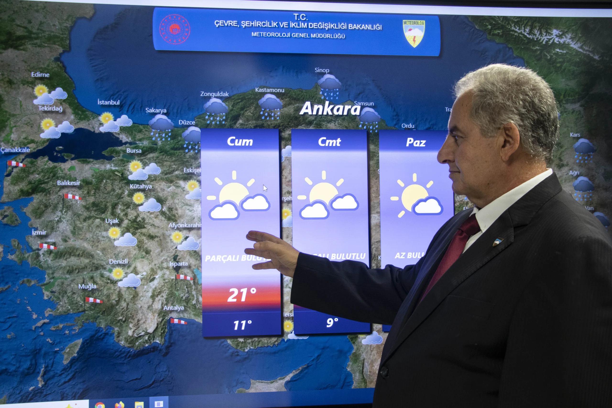 Meteoroloji: “Cumartesi gününden itibaren sıcaklıklar yükseliyor, pazar günü ise yurt