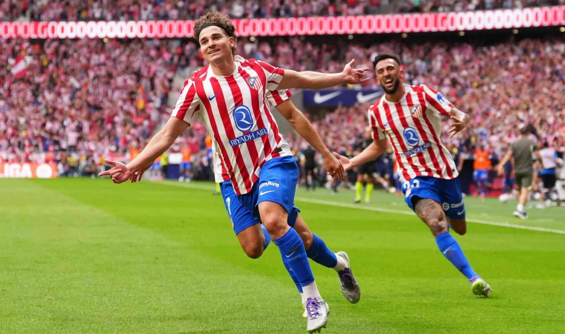 Madrid derbisinde Atletico, Real’i farklı geçti: 5-2 Atletico Madrid, Real Madrid’i 5-2 yenerek derbide gülen taraf oldu.