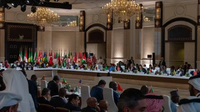 Doha’daki İİT-Arap Birliği Ortak Zirvesi, İsrail’in Katar saldırısını kınadı. Bildiride,