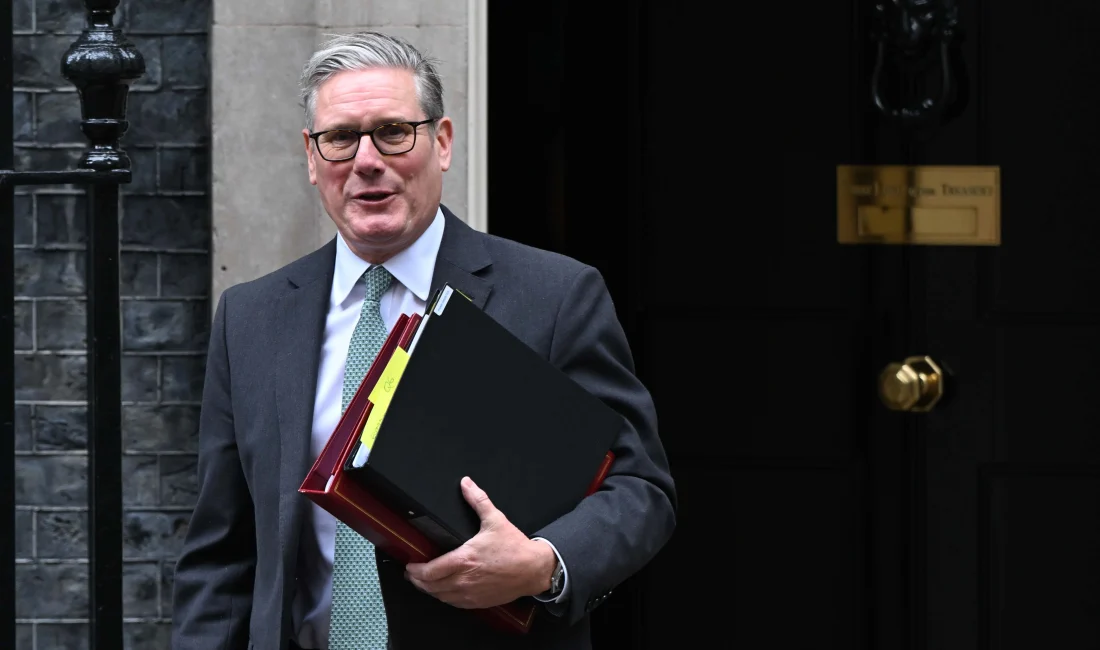 İngiltere, Filistin Devleti’ni Resmen Tanıdı İngiltere, iki devletli çözüm vizyonunu desteklemek için Filistin Devleti’ni tanıyan