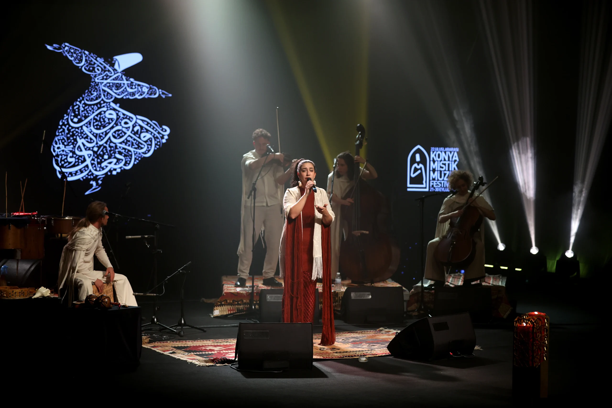 Konya’da düzenlenen 22. Uluslararası Mistik Müzik Festivali, Rebeca Roger Cruz’un