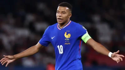 Fransa, Dünya Kupası Elemeleri’nde Parc des Princes’te İzlanda’yı 2-1 mağlup