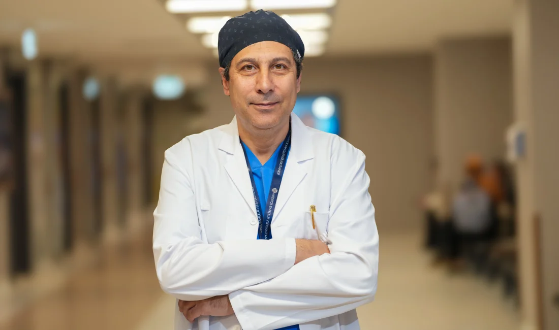 Bacakta şişlik, ağrı ve renk değişiklikleri derin ven trombozunun habercisi