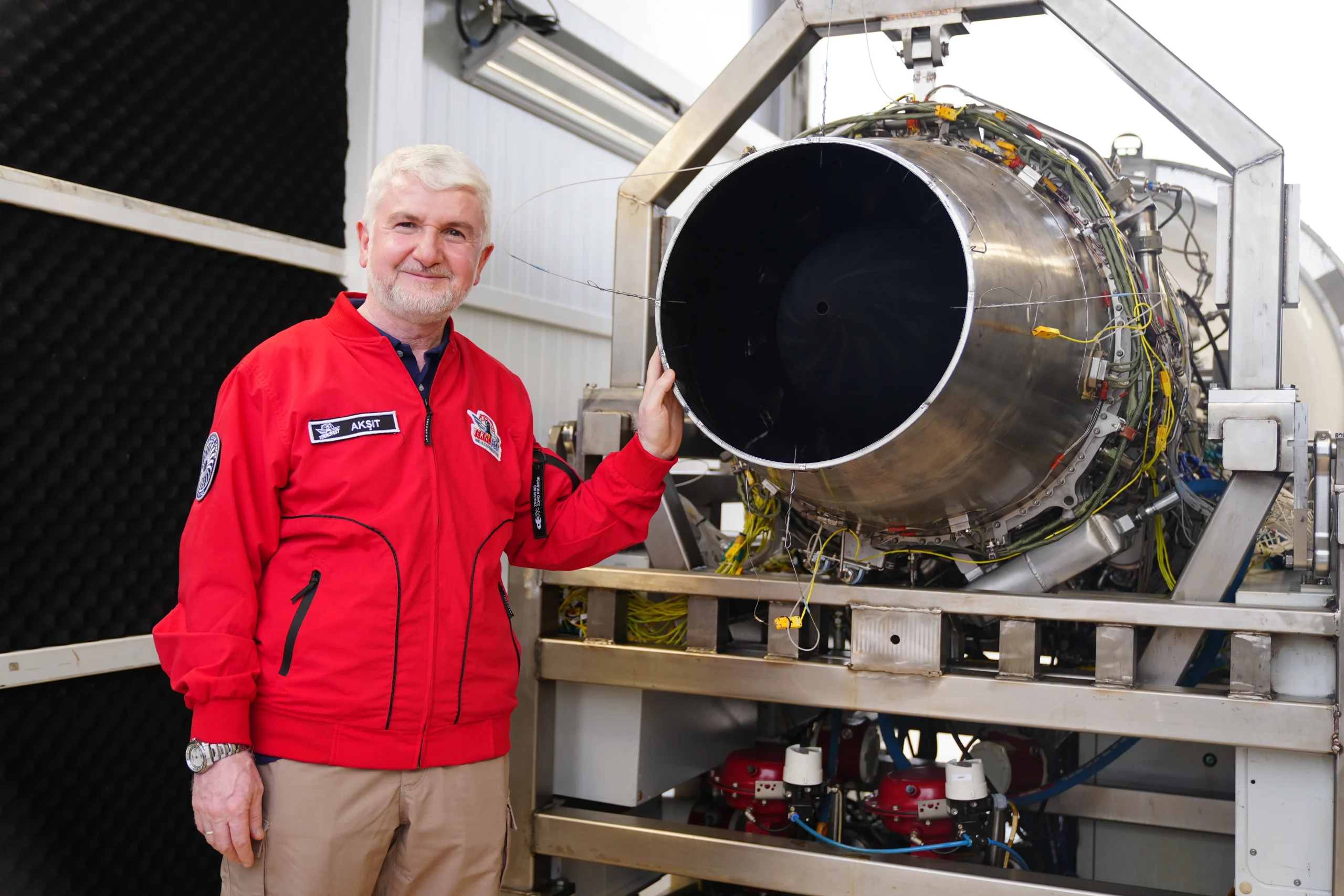TEI Genel Müdürü Mahmut Faruk Akşit, milli turbofan motoru TF10000’in