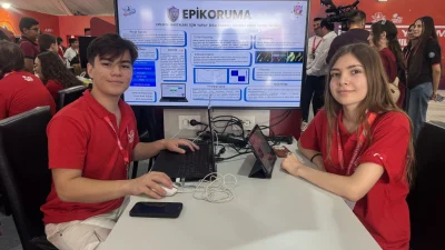 Lise Öğrencilerinden Epilepsi Hastalarına Güvenli Video Teknolojisi Aydın Fen Lisesi öğrencileri, epilepsi hastalarının video izlerken nöbet riskini