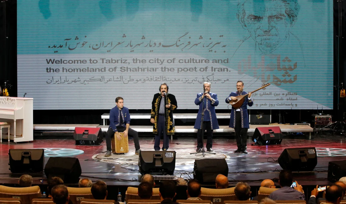 Tebriz’de Şehriyar için Uluslararası Kongre düzenlendi Tebriz’de ünlü Türk şair Muhammed Hüseyin Behçet Tebrizi (Şehriyar) anısına