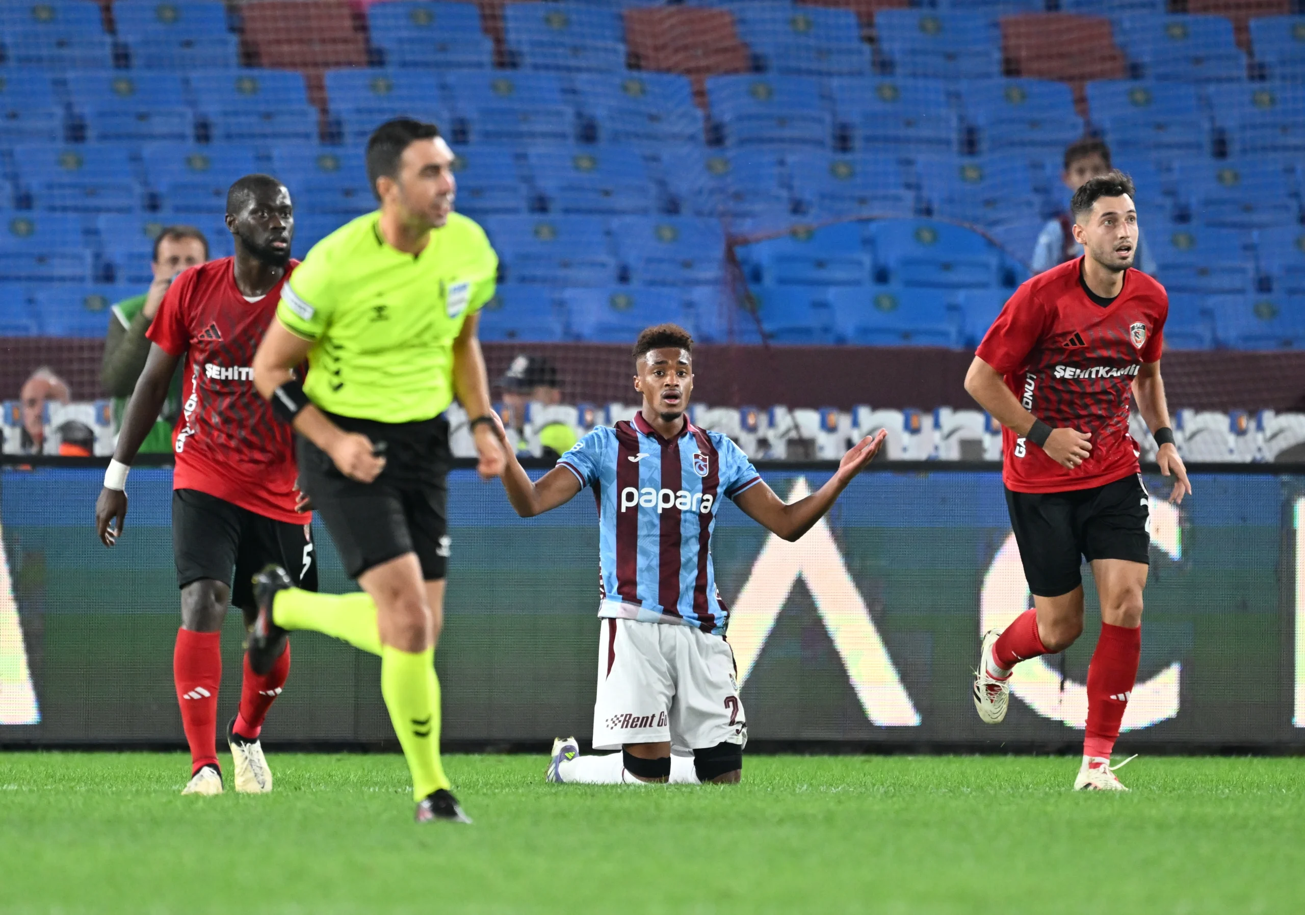 Trabzonspor, Süper Lig’in 6. haftasında sahasında Gaziantep FK ile 1-1