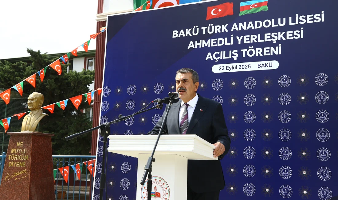 Bakü Türk Anadolu Lisesinin yeni kampüsü törenle hizmete girdi. Açılışa