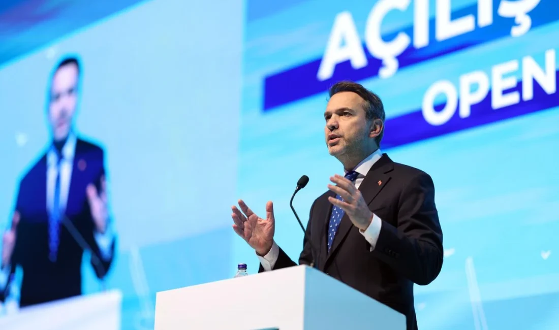 Bakan Bayraktar: YEKA’da 2 Bin Megavatlık Yeni Yarışma Geliyor Enerji Bakanı Alparslan Bayraktar, rüzgar ve güneş enerjisinde Türkiye’nin kurulu