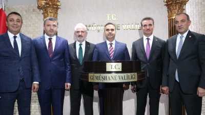 Bakan Kacır, Gümüşhane’de Türkiye Yüzyılı vizyonunu anlattı: “Geçmişin birikimiyle geleceğe