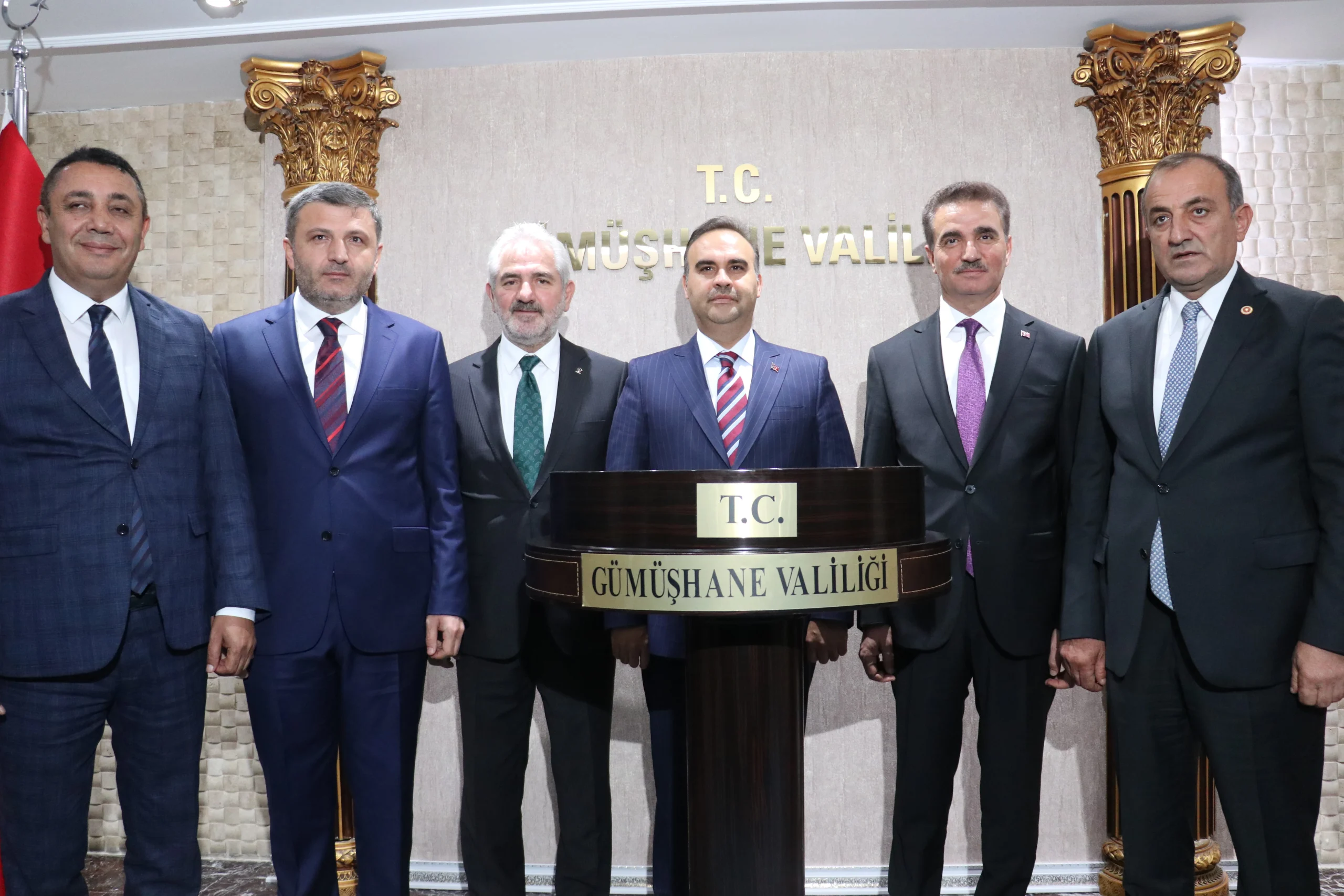 Bakan Kacır, Gümüşhane’de Türkiye Yüzyılı vizyonunu anlattı: “Geçmişin birikimiyle geleceğe