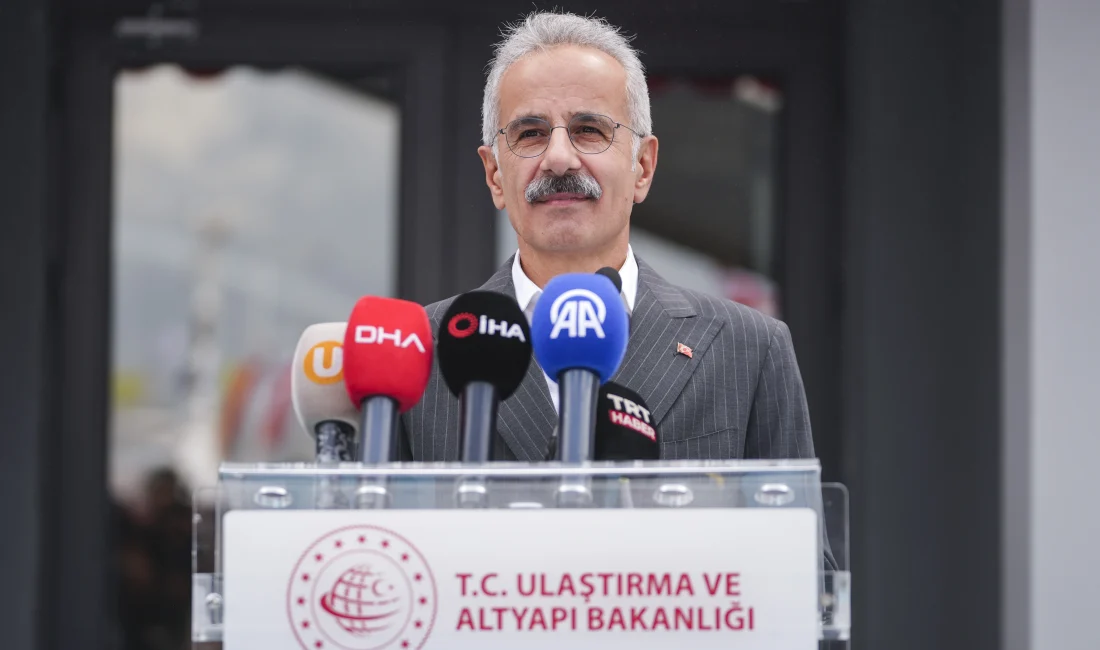 Ulaştırma Bakanı Abdulkadir Uraloğlu, deniz ticaretindeki büyümeye dikkat çekerek limanlarda