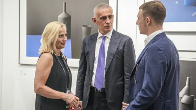 Barbara Ceferin’in dört sanatçının eserlerini buluşturduğu sergisi, İstanbul Tersane Contemporary’de