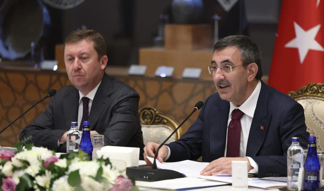 Cumhurbaşkanı Yardımcısı Cevdet Yılmaz, kamuda yapay zeka destekli denetimlerle etkin