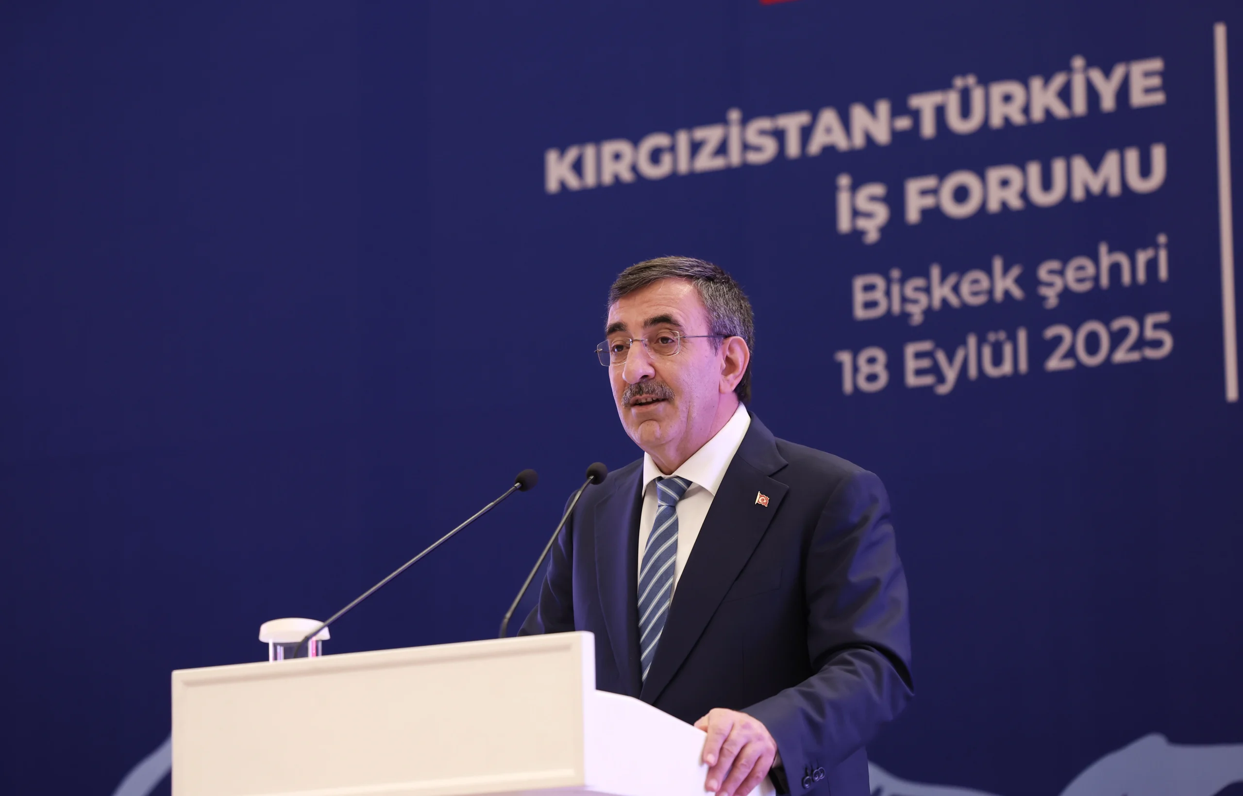 Cumhurbaşkanı Yardımcısı Yılmaz, Kırgızistan-Türkiye İş Forumu’nda iki ülkenin ekonomik işbirliğini